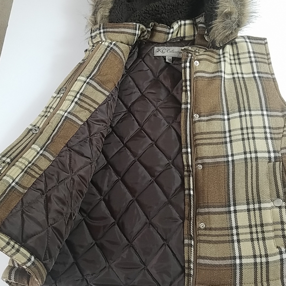 KC Collection, Tan/creme plaid vest, With Fur Hood, Pit To Pit 22", Size XL - Picture 5 of 9